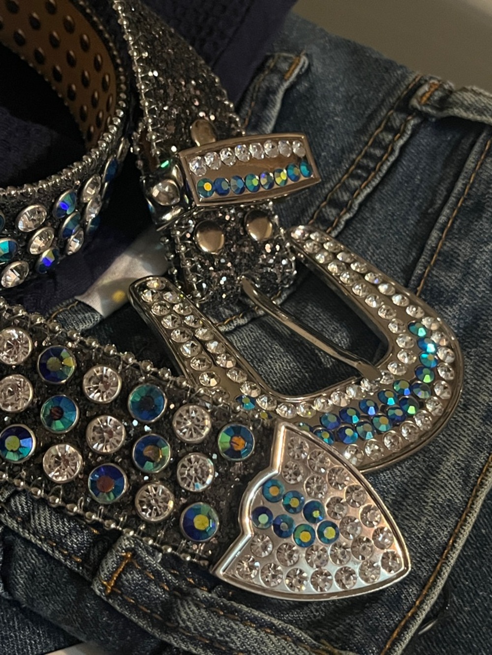 The Hood 108 Crystal-Embellished Blue Accent Women’s Fashion Belt - Picture 7 of 11